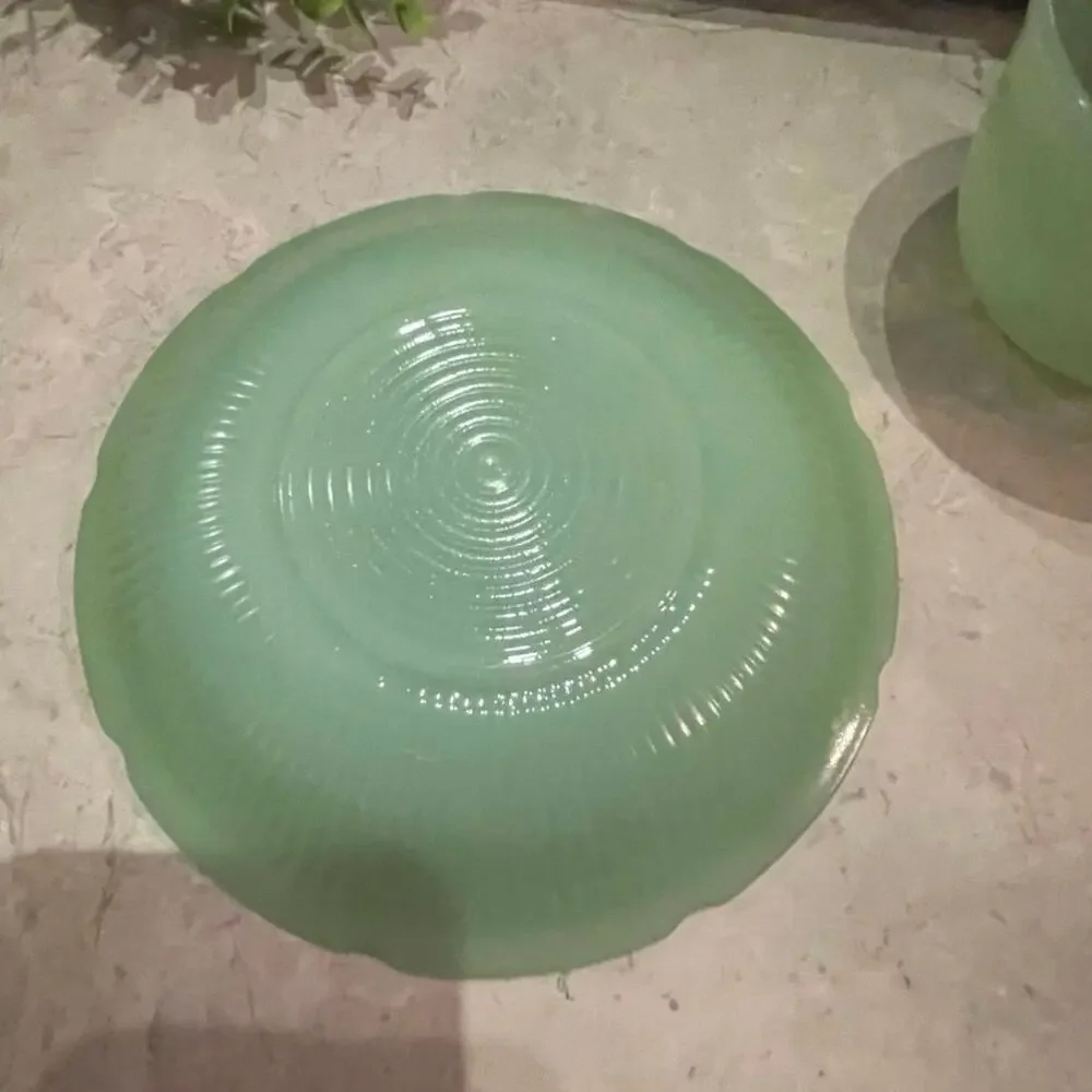 Vintage Green Jadeite Teacup 8oz & Saucer 6” ribbed w embossed floral pattern